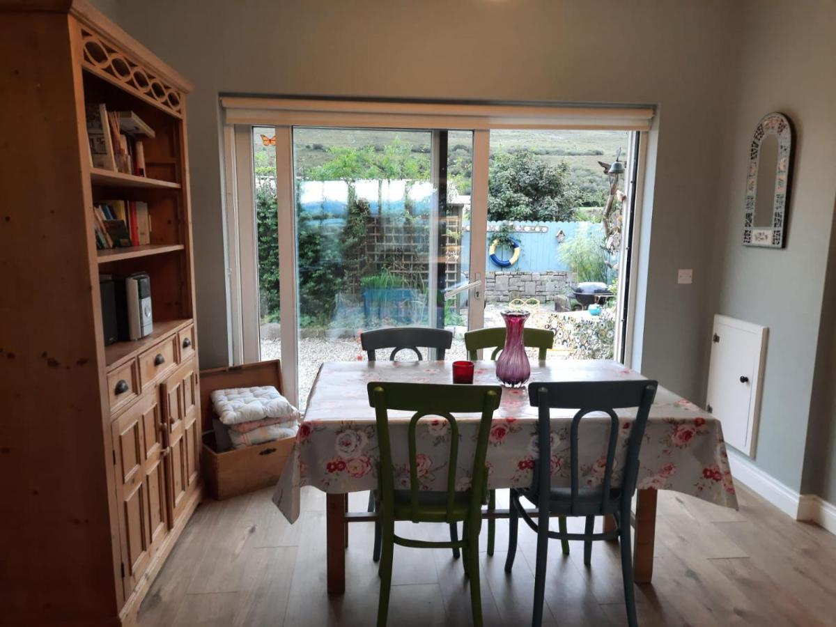 Croagh Patrick Lodge Apartment เวสต์พอร์ต ภายนอก รูปภาพ