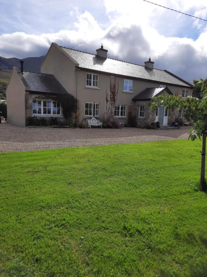 Croagh Patrick Lodge Apartment เวสต์พอร์ต ภายนอก รูปภาพ